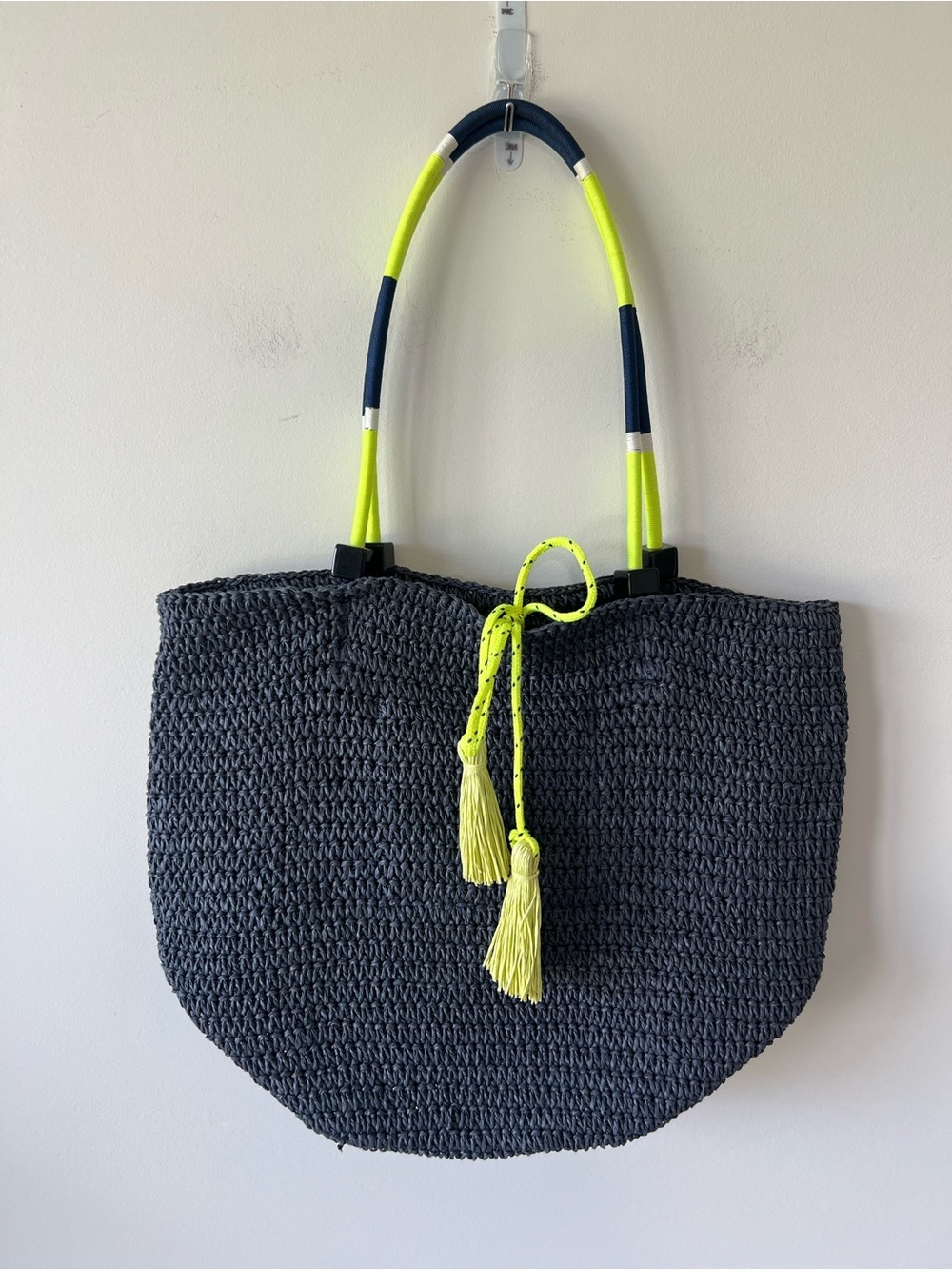 J.Crew Farmers Market Straw Beach Tote Bag 100% Straw Navy Blue